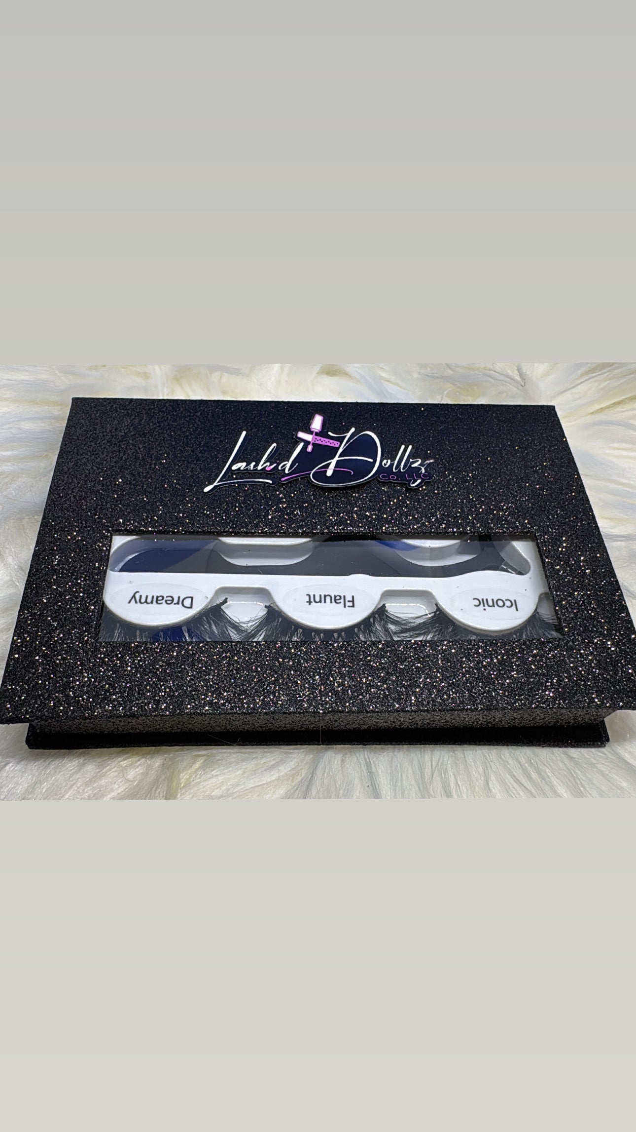NEW Mini Lash Book