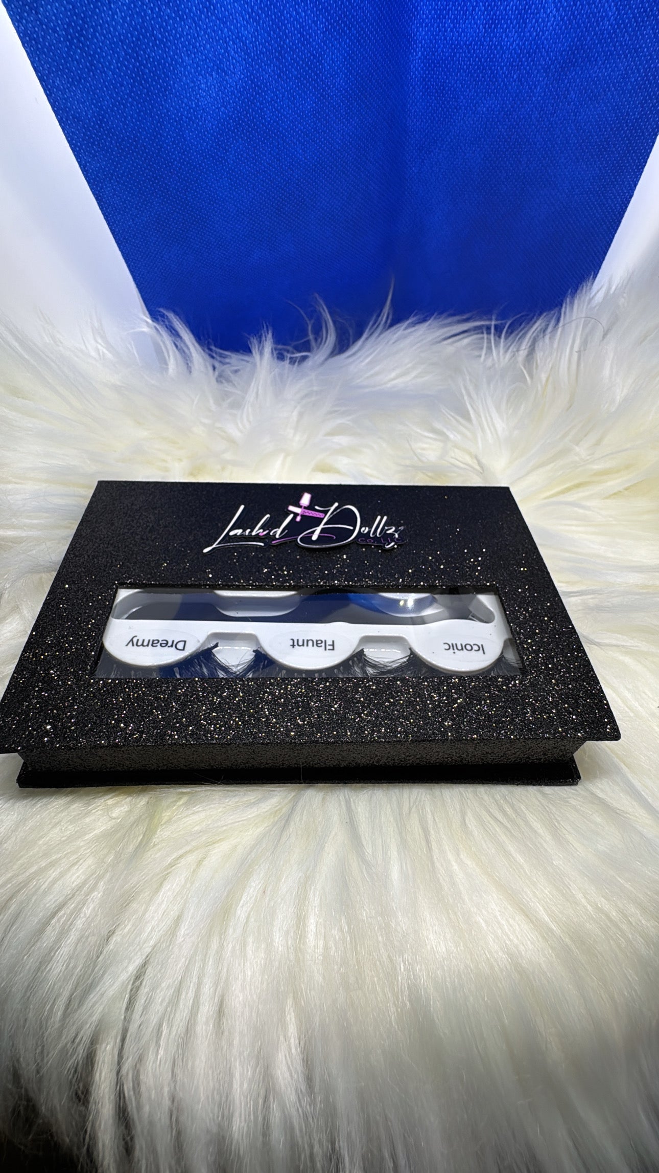 NEW Mini Lash Book