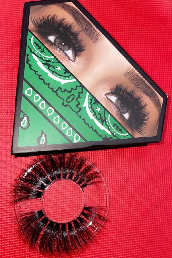 Savage 22MM mink lashes